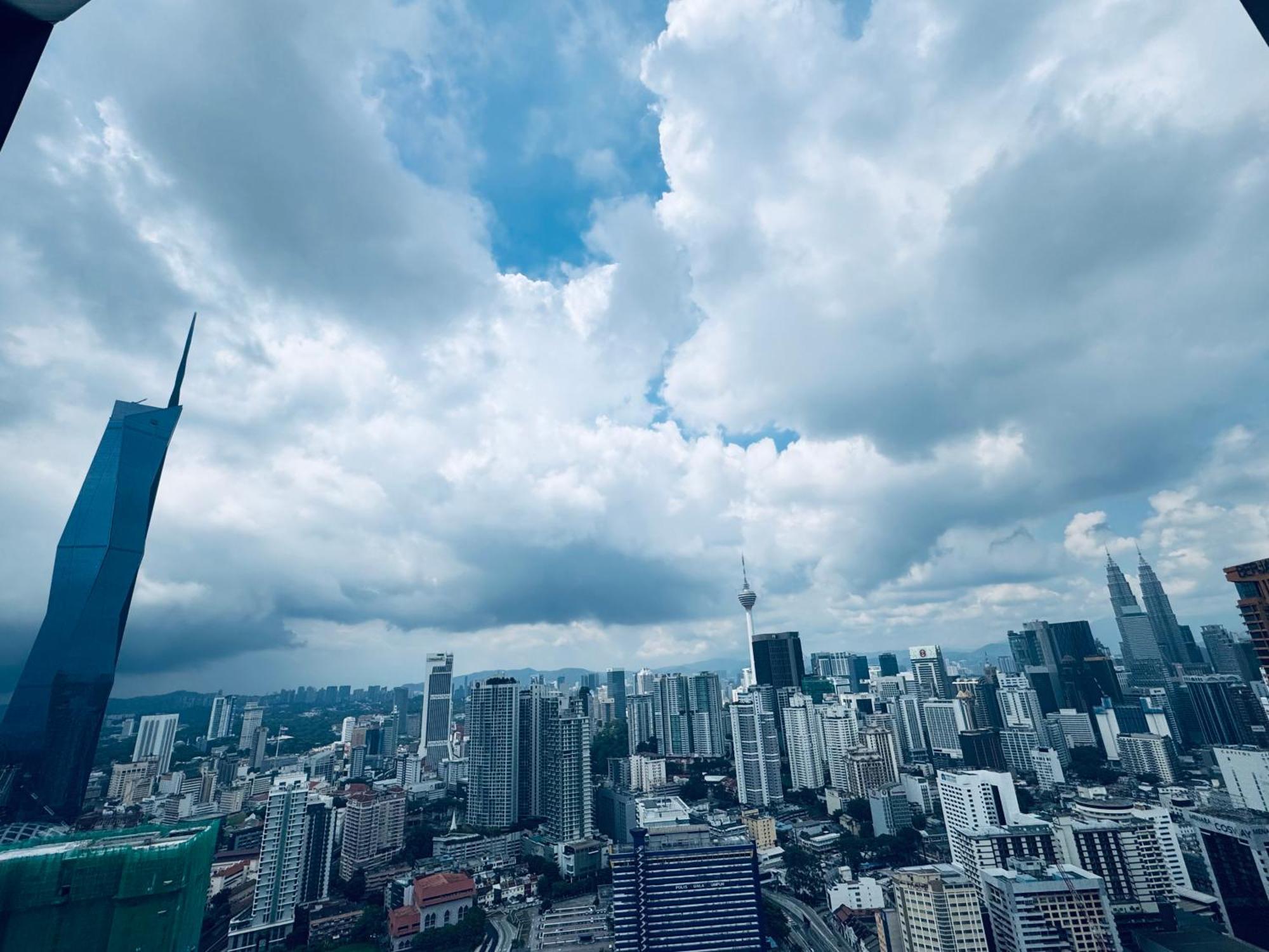 Lucentia Suites At Kuala Lumpur Buitenkant foto