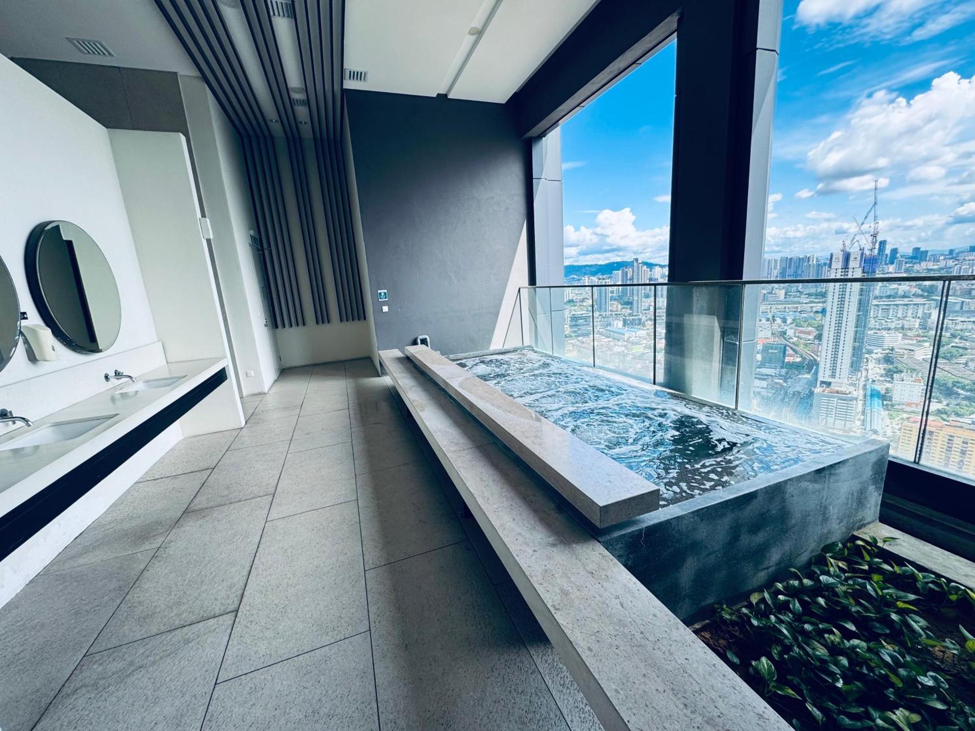 Lucentia Suites At Kuala Lumpur Buitenkant foto